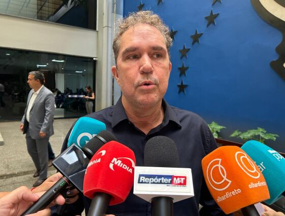 Tião renunciou ao cargo em meio a crise com a prefeita Flávia Moretti