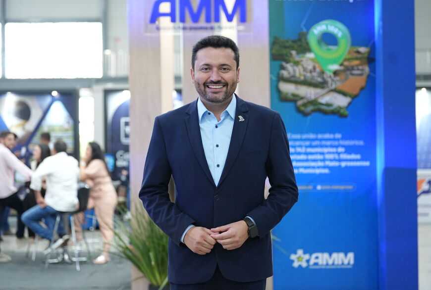 AMM paralisa votação após ordem da Justiça. Maninho concorre como único candidato.