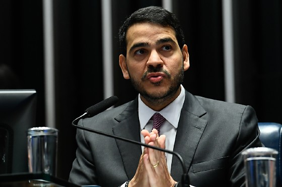 Repasse concentra 7% das emendas de 2026 e ocorre dias antes da análise do nome de Jorge Messias no Senado