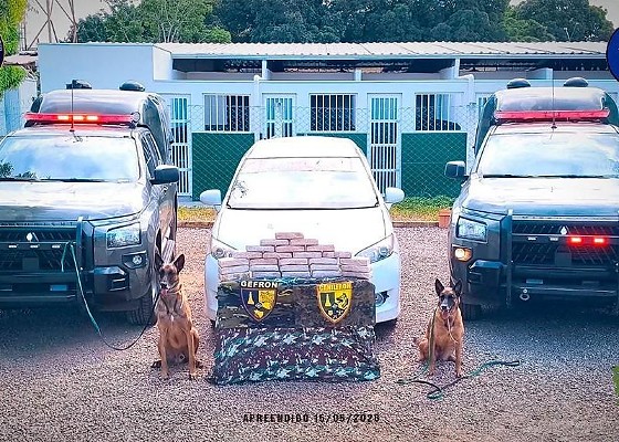 Carro boliviano cruza a fronteira em Cáceres transportando cocaína em estrutura modificada do motor