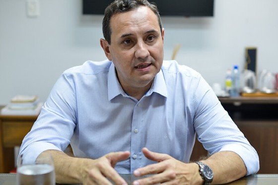 Dirigente avalia que fim da escala 6x1 deve avançar no Congresso, mas pede compensações para evitar prejuízos às empresas