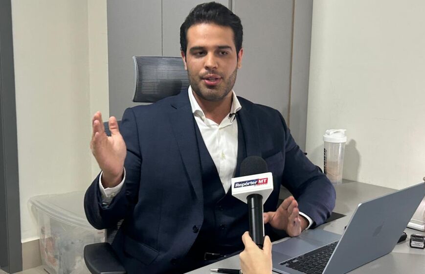 O especialista esclarece que a doença diminui o espaço de passagem do sangue pelo coração, podendo causar uma insuficiência aguda e, posteriormente, resultar em morte.