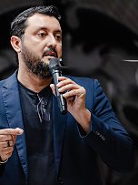 Educação profissional no combate à violência
