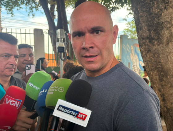 O prefeito Abilio Brunini pontua que educação e saúde são serviços essenciais