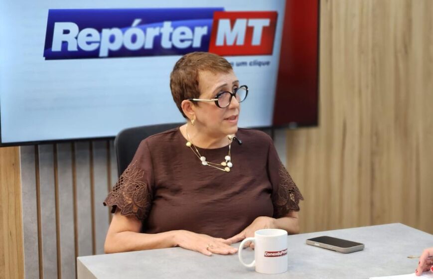 Denise esclareceu uma das principais dúvidas que têm gerado confusão entre os empresários: a necessidade de manter um psicólogo de forma fixa no quadro de funcionários. 