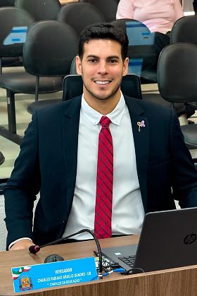 Charles da Educação é atleta e vereador de Várzea Grande.