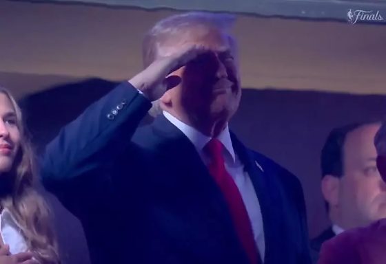 Trump é vaiado por torcedores durante jogo das finais da NBA em Nova York