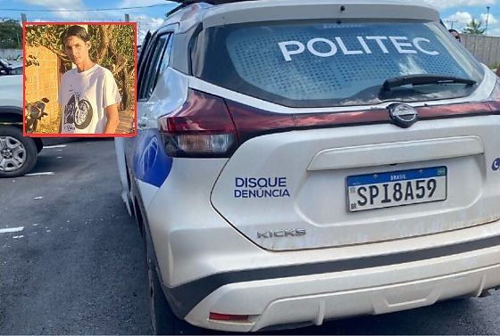 Foram encontradas 13 cápsulas deflagradas na porta da casa.