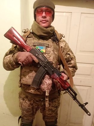 Segundo os familiares, os procedimentos fúnebres serão realizados na própria Ucrânia, e a previsão é que as cinzas sejam encaminhadas ao Brasil após o fim da guerra.