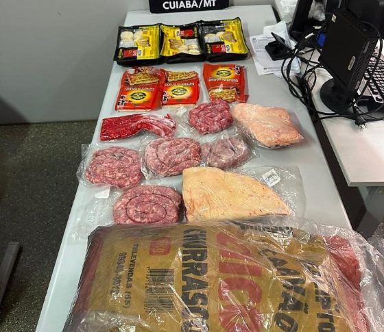 Mercadoria avaliada em R$ 2,8 mil havia sido levada por falsos policiais militares