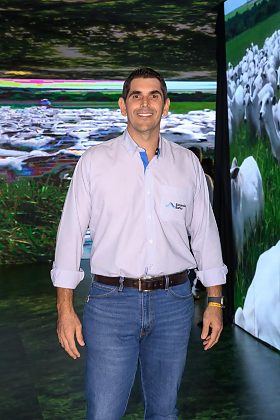 Guilherme Tonhá é pecuarista e diretor comercial da Estância Bahia - EB Leilões, EB Fazendas e EB Agro.