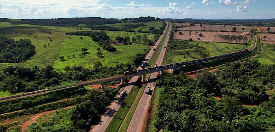 FerroviA passando por 16 municípios mato-grossenses e com ramal previsto para Cuiabá.