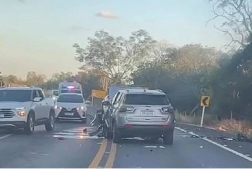 Acidente ocorreu na tarde de domingo na BR-163/MT-010 e envolveu um Voyage e um Jeep Compass