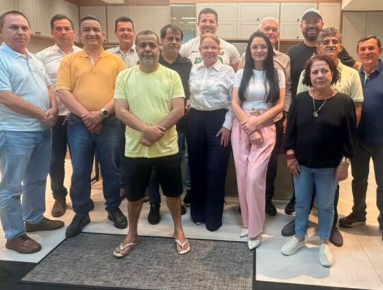 Jantar na noite de segunda-feira selou o apoio da maioria à Paula Calil.