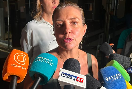 Pacote de cortes assinado por Flávia Moretti congela o caixa municipal por 180 dias