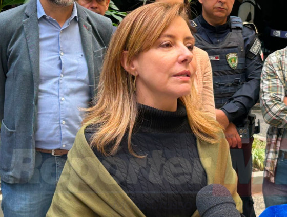 O procedimento envolve a gestão da prefeita Flávia Moretti e o secretário municipal de Serviços Públicos e Mobilidade Urbana, Gerson Ronei Scarton Júnior.