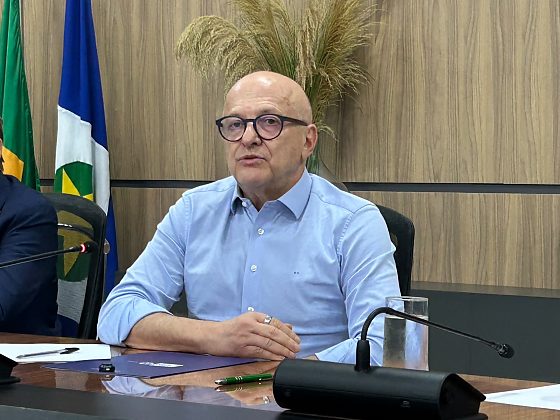 Governador comentou a situação de emergência decretada em Várzea Grande e disse que pretende auxiliar com o que puder.