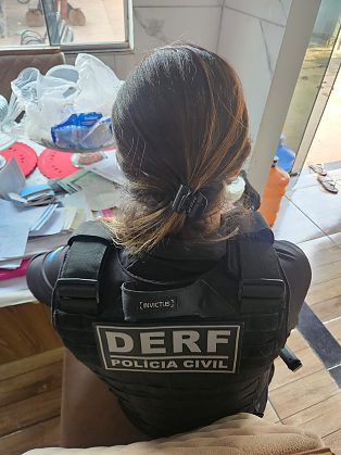 O esquema de extorção causou prejuízo superior a R$ 1,1 milhão a uma servidora pública estadual.