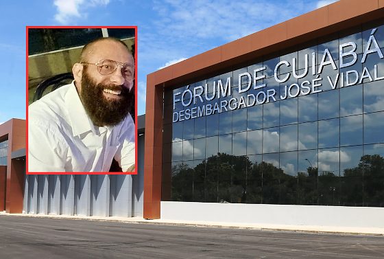O professor de Direito, Saulo Tarso Rodrigues, foi condenado por perseguição contra a ex-esposa