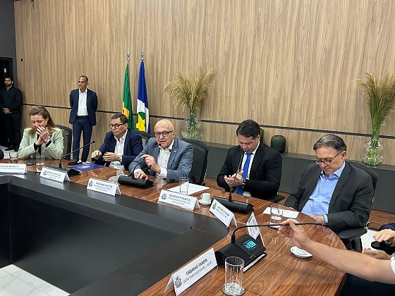 Governador comentou a situação de emergência decretada em Várzea Grande e disse que pretende auxiliar com o que puder.