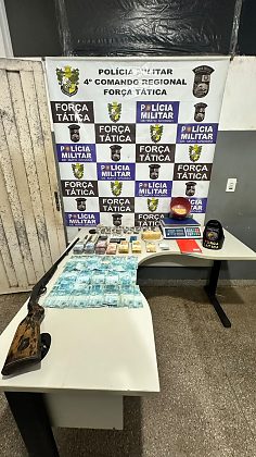 Ainda na abordagem, foi identificado que o homem possuía passagens policiais pelos crimes de roubo e receptação.