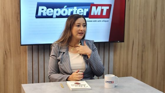 Greyzi D’ütra analisa o impacto da dependência materna nos relacionamentos.