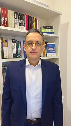 Marcelo Aith é advogado criminalista. Doutorando Estado de Derecho y Gobernanza Global pela Universidad de Salamanca - ESP. Mestre em Direito Penal pela PUC-SP. Latin Legum Magister (LL.M) em Direito Penal Econômico pelo Instituto Brasileiro de Ensi