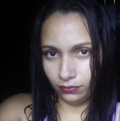Eliene Luzanira da Silva foi morta a facadas dentro de casa