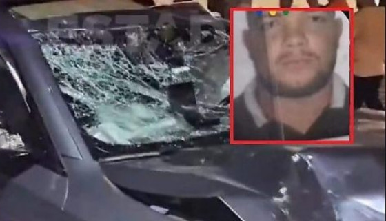 Paulo Messias Simão Costa, de 23 anos, morreu após a colisão na Avenida Isaac Póvoas; a causa da morte foi identificada como politraumatismo.