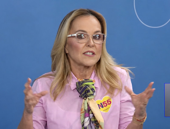 Natasha teve a propaganda eleitoral gratuita suspensa até 1º de outubro após descumprir ordem judicial, segundo decisão do TRE-MT.