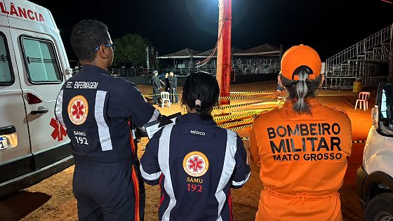 Trabalhador morreu ainda no local.