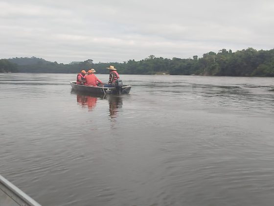 Criança de 11 anos desapareceu nas águas do Rio Arinos no sábado e foi localizada na manhã desta segunda-feira.