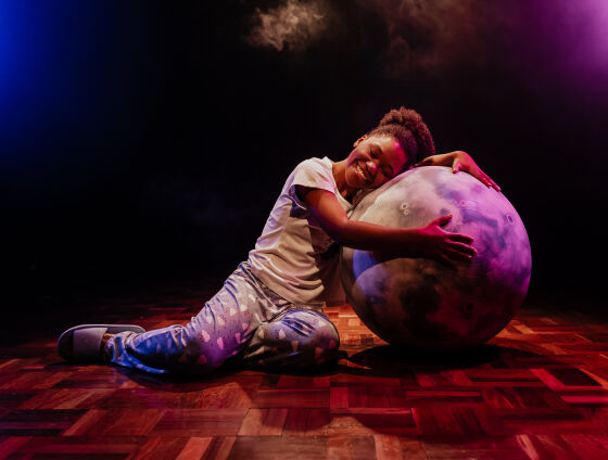 Apresentações serão no Cine Teatro Cuiabá e terão entrada gratuita. 