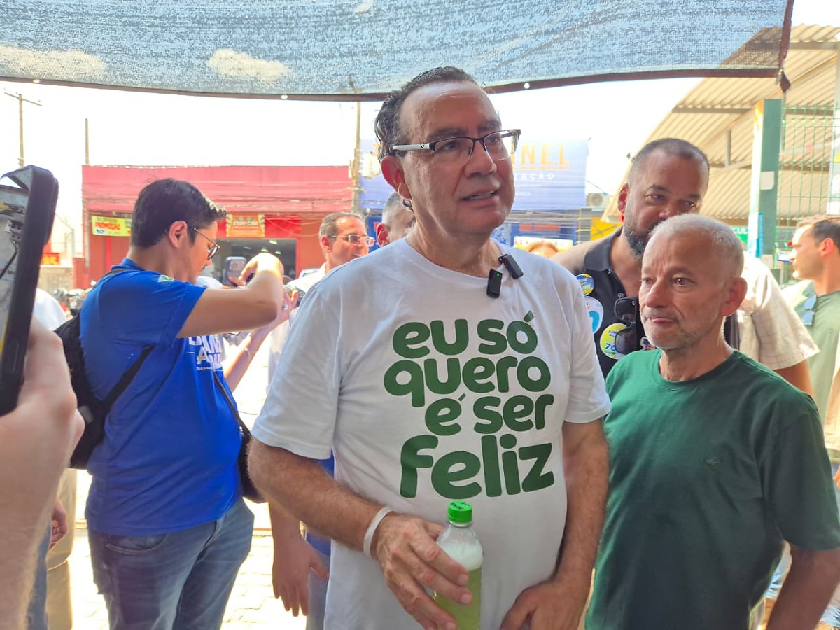 Augusto Cury defende uso de drones para prevenir feminicídios em visita a Cuiabá
