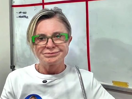 Buzetti detona “circo” eleitoral: “Tanta falsidade, tanta facada nas costas”
