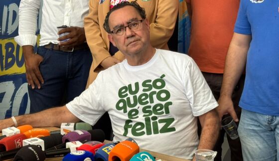 Candidato à Presidência da República estreou agenda na capital mato-grossense cometendo gafe geográfica
