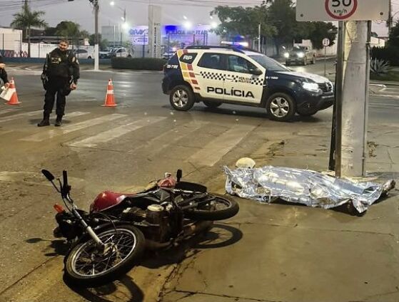 Motociclista morreu após a batida com o Jeep Renegade, em Várzea Grande