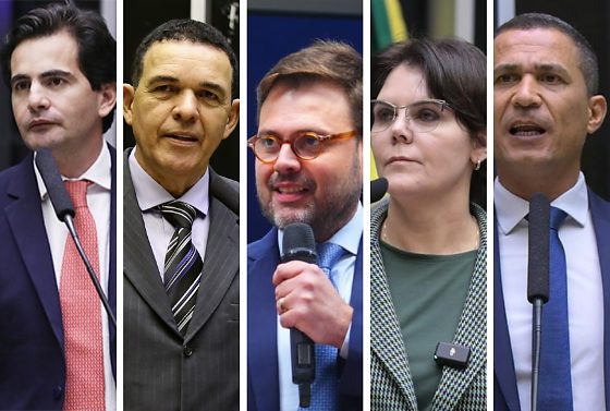 Na pesquisa espontânea, os entrevistados respondem livremente em quem pretendem votar, sem que seja apresentada uma lista de candidatos.