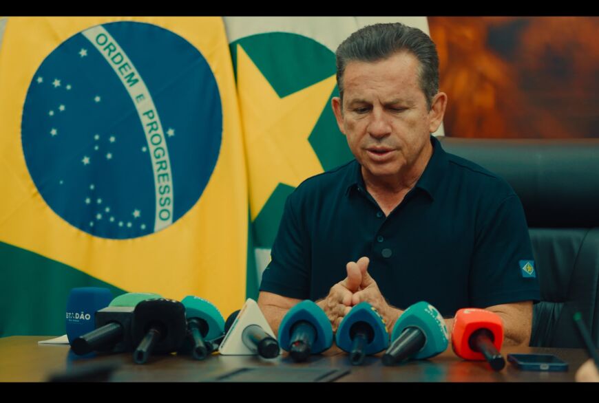 Mendes atribuiu os juros elevados aos gastos e déficits do governo federal.