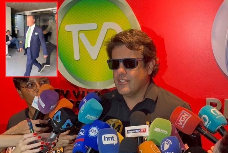 Candidato passou pela imprensa sem parar para conversar com concorrente.