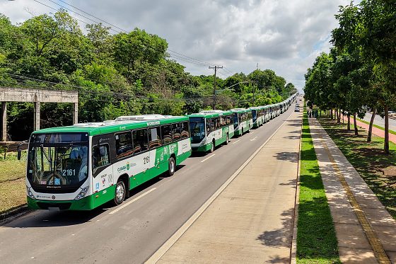 Transporte municipal terá gratuidade e operação reforçada para facilitar o deslocamento dos eleitores até os locais de votação.