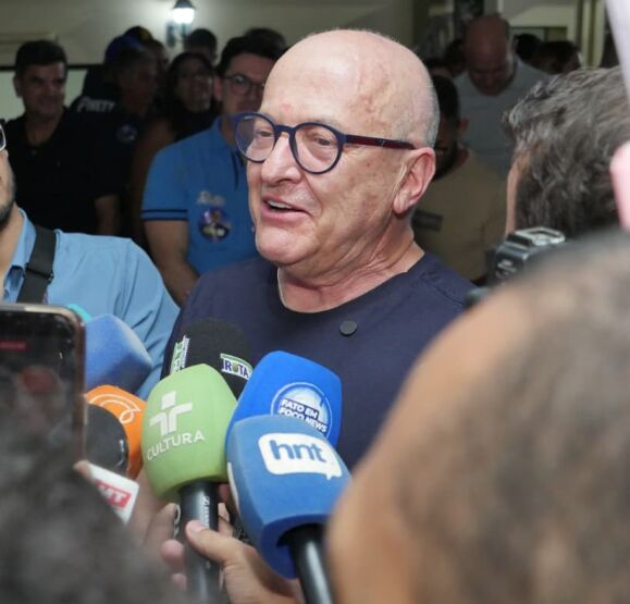 Na avaliação dele, a participação da população é necessária para promover a mudança que defende para o Brasil.
