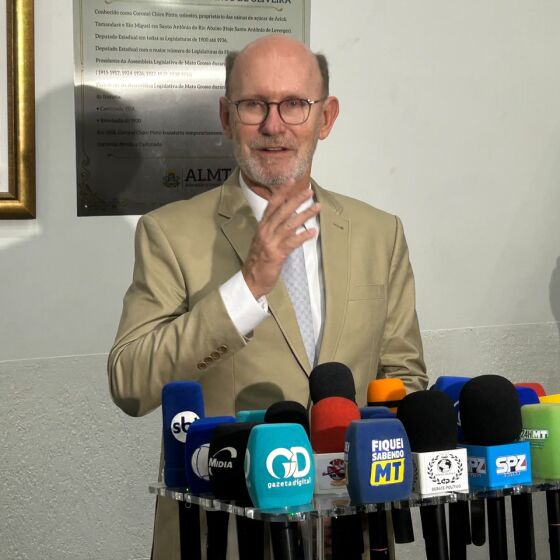 O deputado estadual reeleito Carlos Avaloni (PSDB) avalia frustração de colegas com resultado das urnas