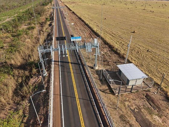 Sistema eletrônico entra em operação neste sábado (10) sem cancelas ou necessidade de parada; tarifa para veículos de passeio varia de R$ 2,55 a R$ 3,85 até terça-feira (13), com reajuste a partir de quarta (14).