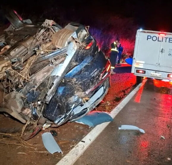 Acidente aconteceu na noite dessa sexta-feira (9), no km 56 da BR-163.