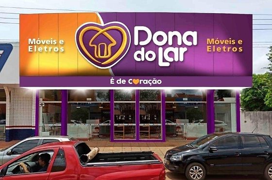 As Lojas Dona do Lar tiveram a falência decretada em maio de 2026, após o encerramento das atividades comerciais e o abandono do processo de recuperação judicial.