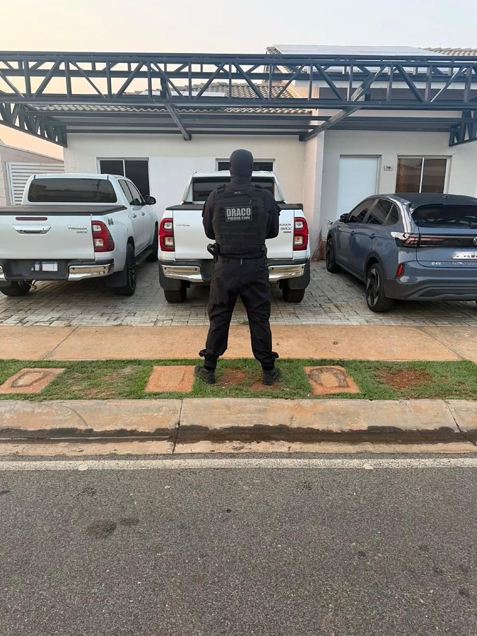 Polícia apreende veículos de influenciadora em Várzea Grande, MT