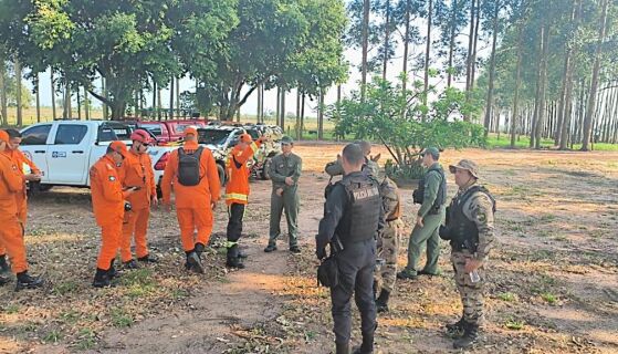 Operação de buscas contou com apoio do Corpo de Bombeiros e do Ciopaer.