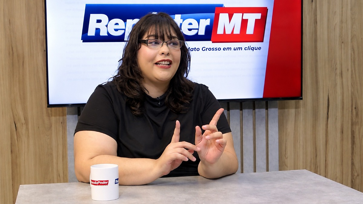 Amanda enfatizou a importância de oferecer um ambiente estruturado com suportes específicos