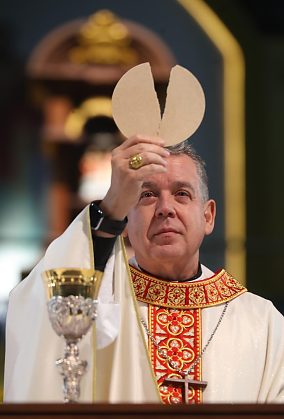 Nomeado pelo Papa Leão XIV em outubro, Dom Wellington de Queiroz Vieira assumirá oficialmente a liderança da Igreja Católica na Arquidiocese de Cuiabá.